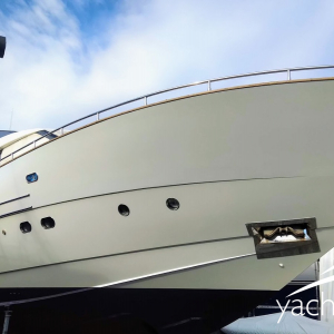 Leopard 24m Yacht komplett Folierung-06