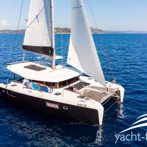 Yacht-Folie-Lagoon-42-32